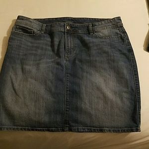 Denim skirt